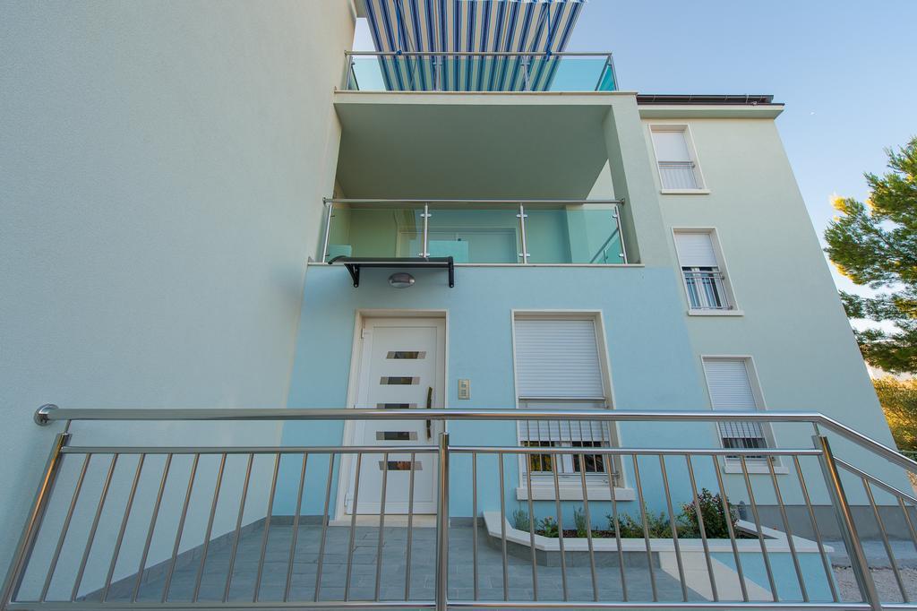 Blue Sky Apartments ロゴズニッツァ エクステリア 写真