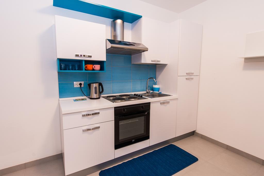 Blue Sky Apartments ロゴズニッツァ エクステリア 写真